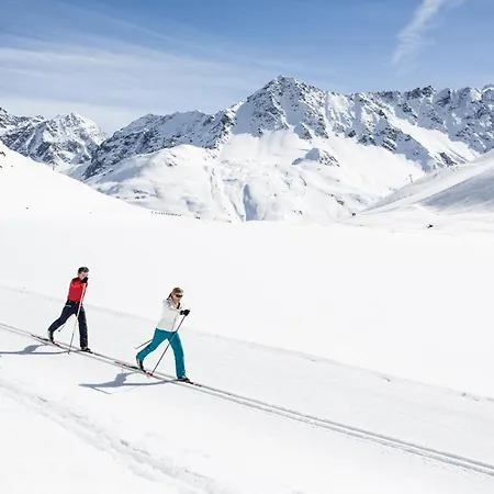 Apartment Relaxing Family + Parking Near Highway Innsbruck